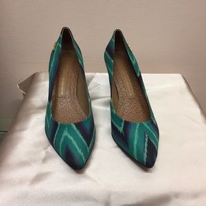 Colcci Pattered Heels, 7